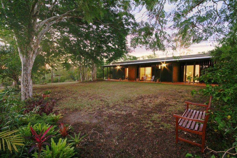 Lagoon Pocket Bed & Breakfast Exterior foto