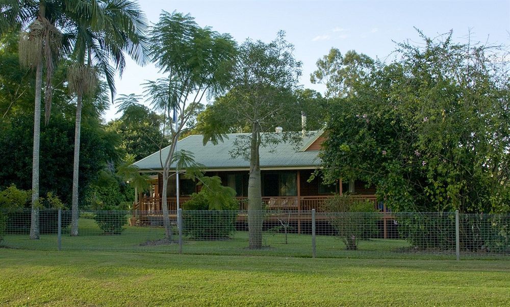 Lagoon Pocket Bed & Breakfast Exterior foto